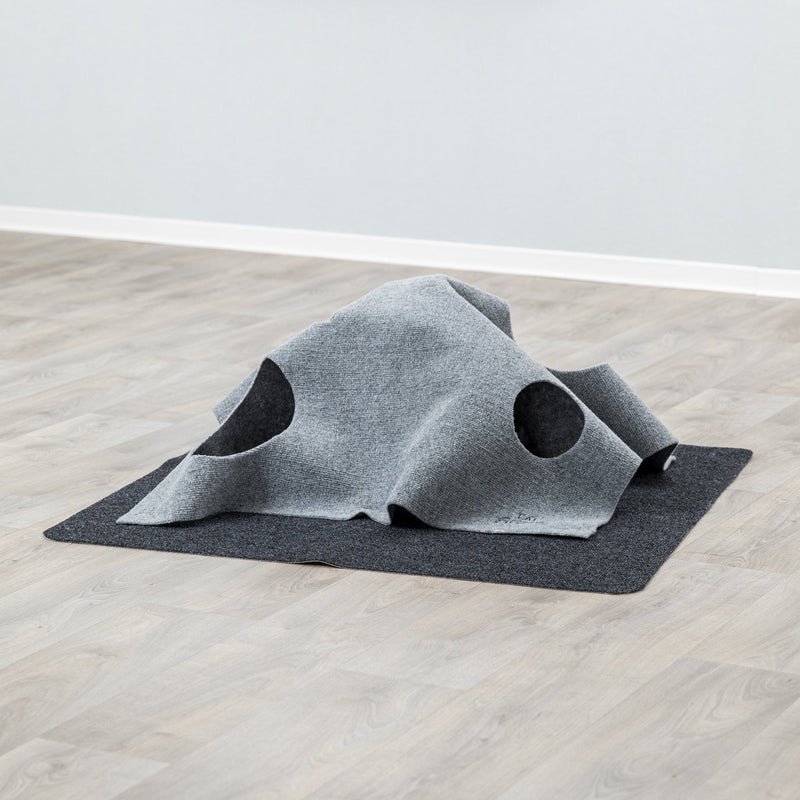 45890 Cat Activity Adventure Carpet, polyester/TPR, 99 x 99 cm