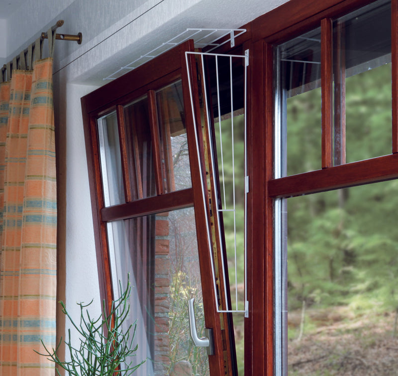 4417 Protective grille for windows, top/bottom, 65 x 16 cm, white