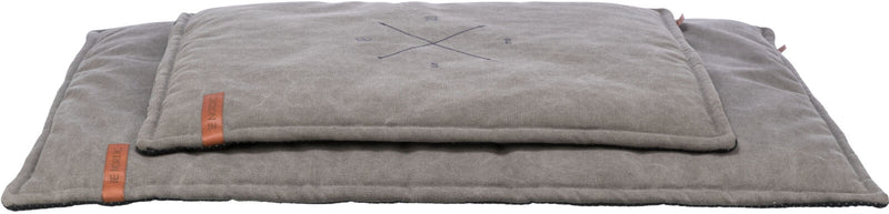 37439 BE NORDIC FxÂ´hr lying mat, 100 x70 cm, black